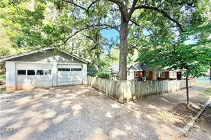 1563 Sylvan Rd SW, Atlanta, GA 30310 - Photo 7