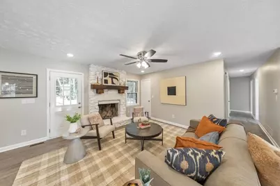 2501 Sandy Court, Marietta, GA 30066 - Photo 3