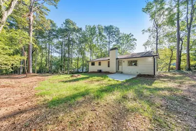 2501 Sandy Court, Marietta, GA 30066 - Photo 31