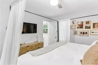 1879 Long, Decatur, GA 30032 - Photo 19