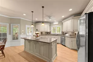 3650 Lake Seminole Dr, Buford, GA 30519 - Photo 11