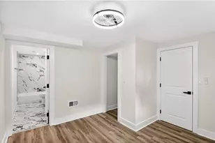 2563 Lancaster Dr, Atlanta, GA 30344 - Photo 35