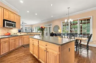 510 Wembley Cir, Sandy Springs, GA 30328 - Photo 19