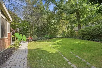 510 Wembley Circle, Sandy Springs, GA 30328 - Photo 39