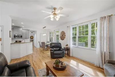 4092 Suwanee Mill Drive, Buford, GA 30518 - Photo 9