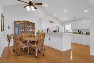 6112 Menlow Court, Cumming, GA 30041 - Photo 7