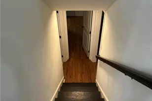 3278 Amhurst Dr NW, Atlanta, GA 30318 - Photo 11