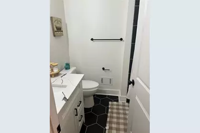 3278 Amhurst Drive NW, Atlanta, GA 30318 - Photo 17