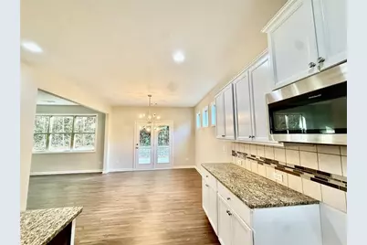 5190 Amberland Square, Atlanta, GA 30349 - Photo 9