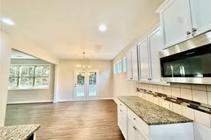 5190 Amberland Square, Atlanta, GA 30349 - Photo 9