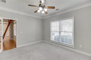 2727 Bearcreek Pl, Buford, GA 30519 - Photo 5