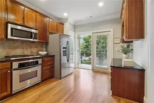 6434 Chariot St, Sandy Springs, GA 30328 - Photo 11