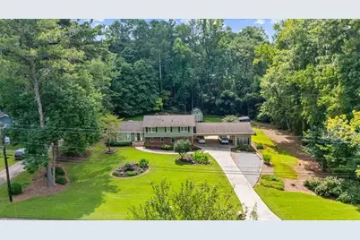 1660 Northwoods Drive, Marietta, GA 30066 - Photo 23