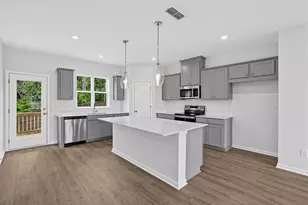 611 Rose Hill Ln, Lawrenceville, GA 30044 - Photo 5
