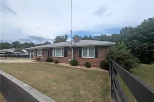 6115 Jewell Bennett Rd, Dawsonville, GA 30534 - Photo 1