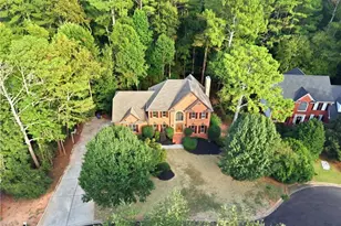 2317 Kingsford Ct, Lawrenceville, GA 30043 - Photo 3