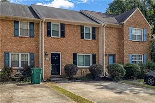 1002 Westfield Trace SE, Smyrna, GA 30082 - Photo 1