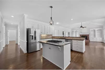 4400 Sirrocco Lane SW, Lilburn, GA 30047 - Photo 7