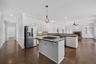4400 Sirrocco Ln SW, Lilburn, GA 30047 - Photo 7