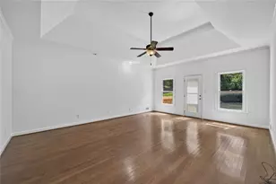4400 Sirrocco Ln SW, Lilburn, GA 30047 - Photo 19
