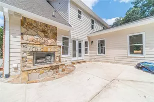 4400 Sirrocco Ln SW, Lilburn, GA 30047 - Photo 57