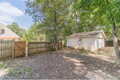 4400 Sirrocco Lane SW, Lilburn, GA 30047 - Photo 63