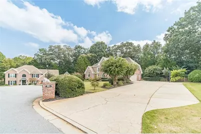 4400 Sirrocco Lane SW, Lilburn, GA 30047 - Photo 69