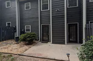 2680 Pine Tree Rd, Atlanta, GA 30324 - Photo 17