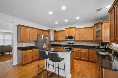 [Address not provided], Roswell, GA 30075 - Photo 9