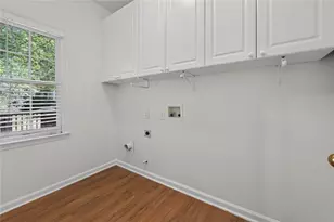 6415 Wenham Ct, Cumming, GA 30040 - Photo 23