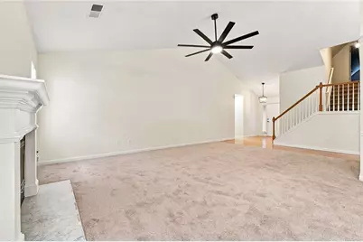 1422 Fountain Lakes Drive, Lawrenceville, GA 30043 - Photo 5