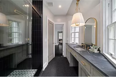 578 Montgomery Ferry Road, Atlanta, GA 30324 - Photo 17