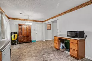4967 Wolfcreek View, College Park, GA 30349 - Photo 11