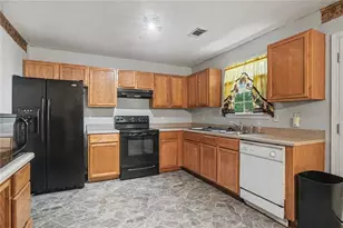 4967 Wolfcreek View, College Park, GA 30349 - Photo 9