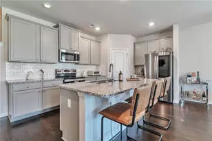 1536 Bassett St, Stone Mountain, GA 30083 - Photo 9