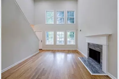 1040 Hubbard Street SW, Atlanta, GA 30310 - Photo 5
