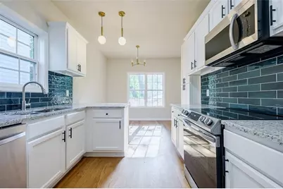 1040 Hubbard Street SW, Atlanta, GA 30310 - Photo 17