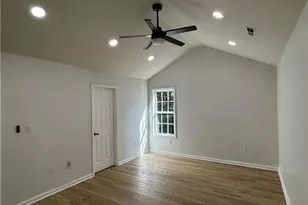 1040 Hubbard St SW, Atlanta, GA 30310 - Photo 23