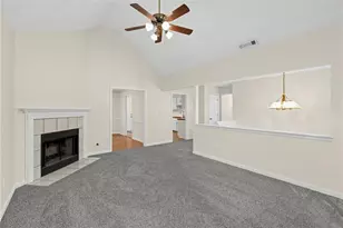 11179 Chelsea Ln, Hampton, GA 30228 - Photo 3