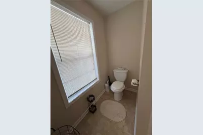 667 Lakes Circle, Lithonia, GA 30058 - Photo 17