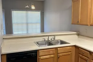3004 Heritage Villas Dr, Lithonia, GA 30038 - Photo 7