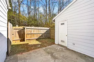 3847 Moran Way, Peachtree Corners, GA 30092 - Photo 3