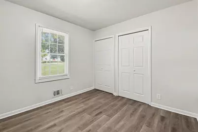 5041 W Mountain Street, Stone Mountain, GA 30083 - Photo 13