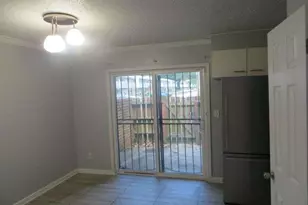 4701 Flat Shoals Rd, Union City, GA 30291 - Photo 9