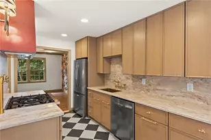 1052 Country Ln NE, Atlanta, GA 30324 - Photo 7