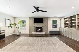 109 Juniper St, Roswell, GA 30075 - Photo 13