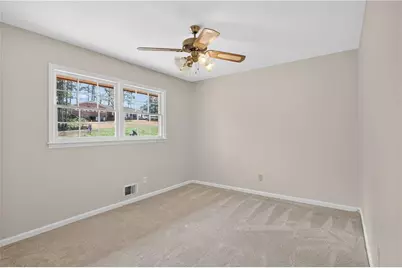 2569 Sky Lane Dr, Marietta, GA 30062 - Photo 13