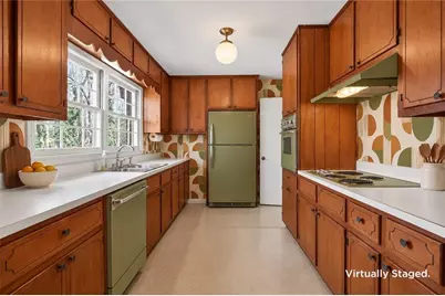 2569 Sky Lane Dr, Marietta, GA 30062 - Photo 7