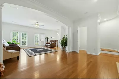 3976 Old Atlanta Station Court SE #8, Atlanta, GA 30339 - Photo 5