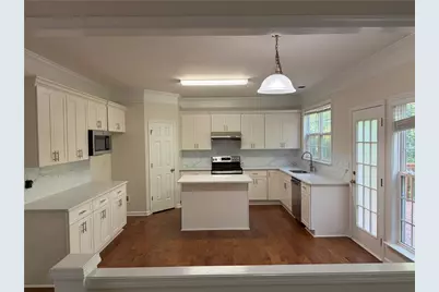 555 Midhurst Place, Johns Creek, GA 30024 - Photo 11
